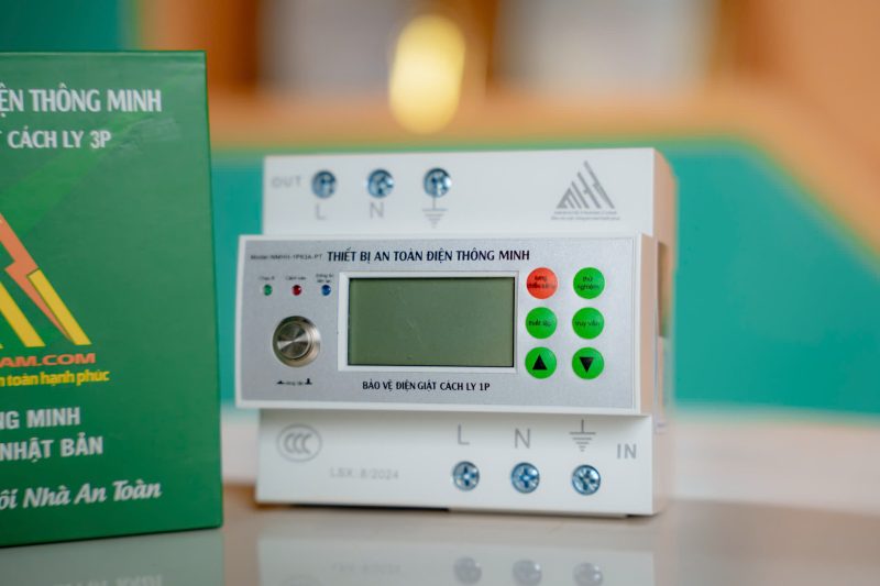 Thiết bị điện an toàn thông minh – Bảo vệ điện giật cách ly 1P63A
